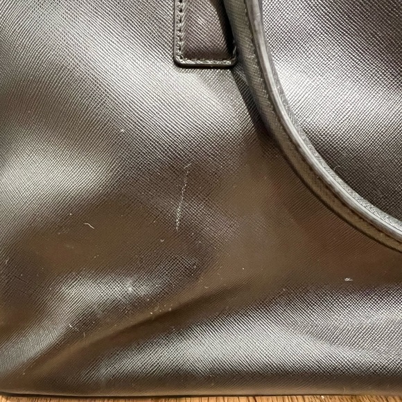 Tory Burch - Robinson Double Zip Tote - Picture 6 of 9